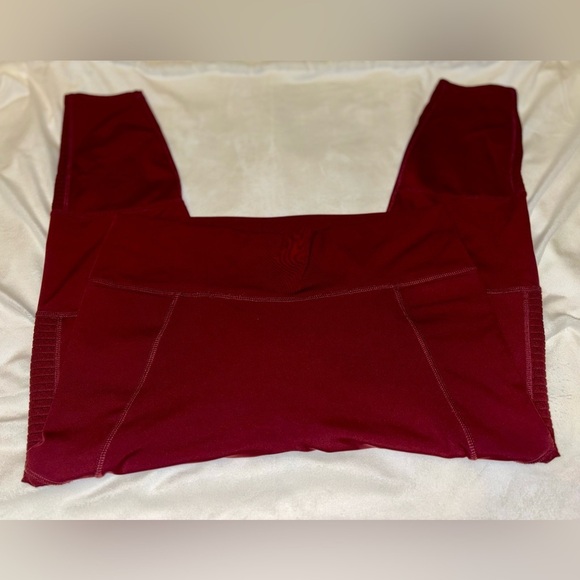 Burgandy Leggings from Fabletics - Picture 2 of 5
